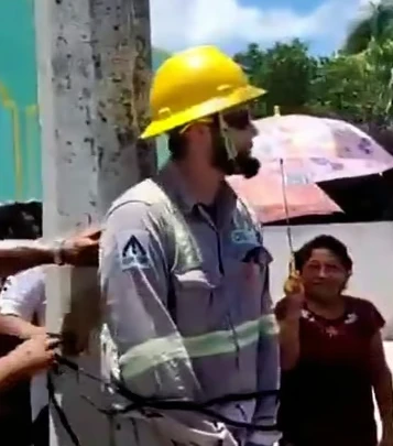 Retienen a empleados de CFE en Yucatán