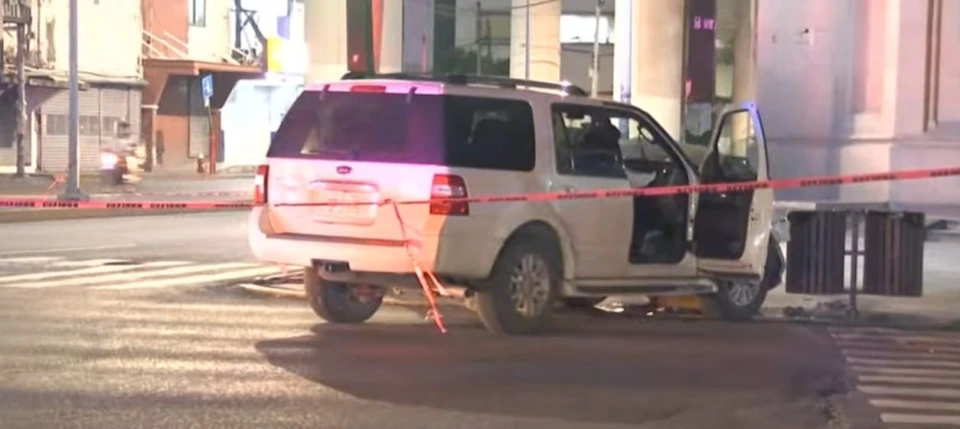 Detienen a dos personas tras persecución en Monterrey - Ciudad de noche