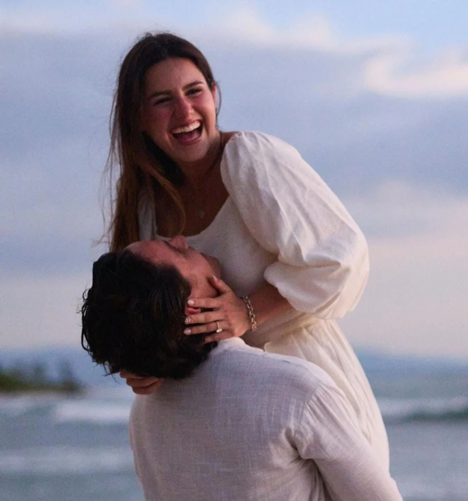 Michael Ronda Y Karena Flores Se Comprometen En Nayarit Michael Ronda Y Karena Flores Se Comprometen En Nayarit