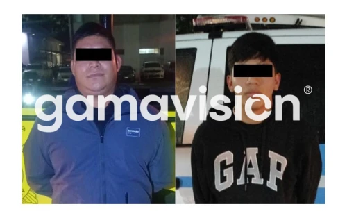 Detienen a dos jóvenes con droga en el centro de Monterrey