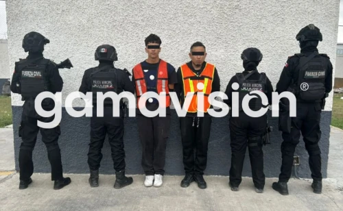 Detienen a dos hombres por disparar contra vivienda en Juárez, N.L.