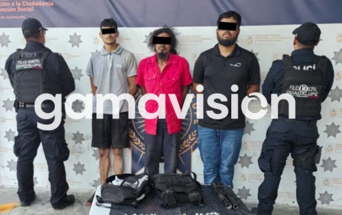 Detienen a tres hombres con droga y arma en Guadalupe