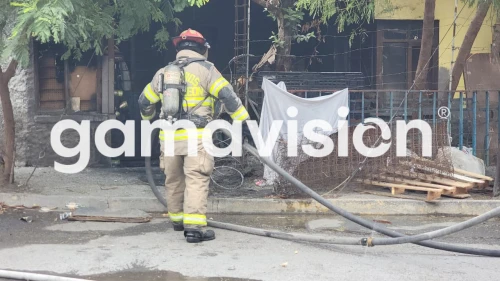 Incendio afecta a casa de la colonia Bellavista en Monterrey