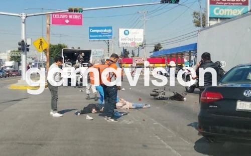 Guardia Nacional invade carril y atropella a dos personas en el Estado ...