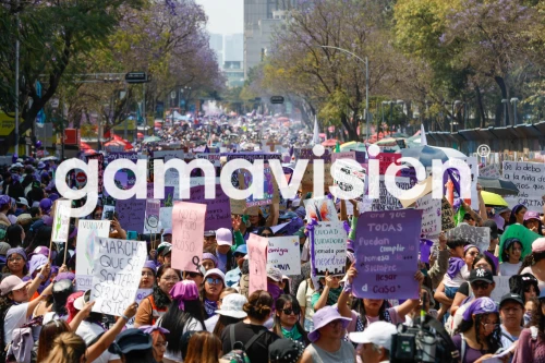 Mujeres realizan marcha pacificas en el Día Internacional de la Mujer ...